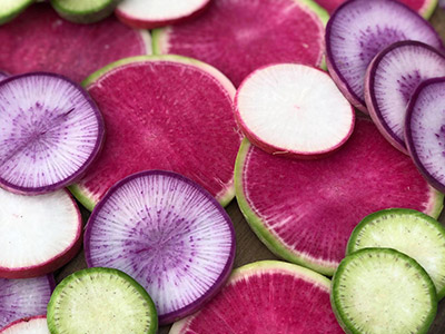 sliced ​​radish